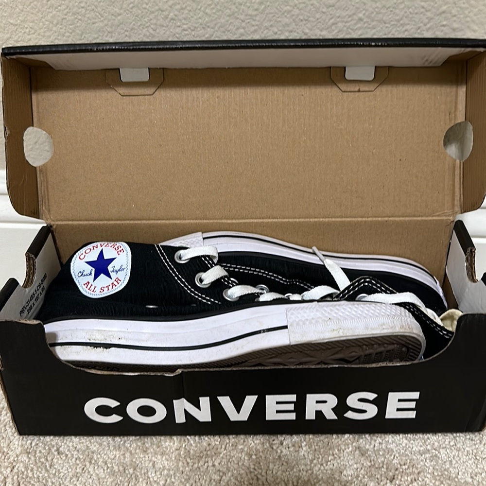 Converse Chuck Taylor All Star Classic High Tops, Black, size 6.5